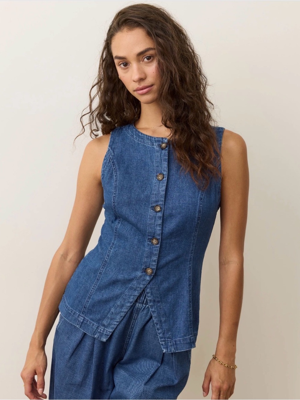 Marine Layer Denim “Charlie Longline” Vest - Picture 7 of 12